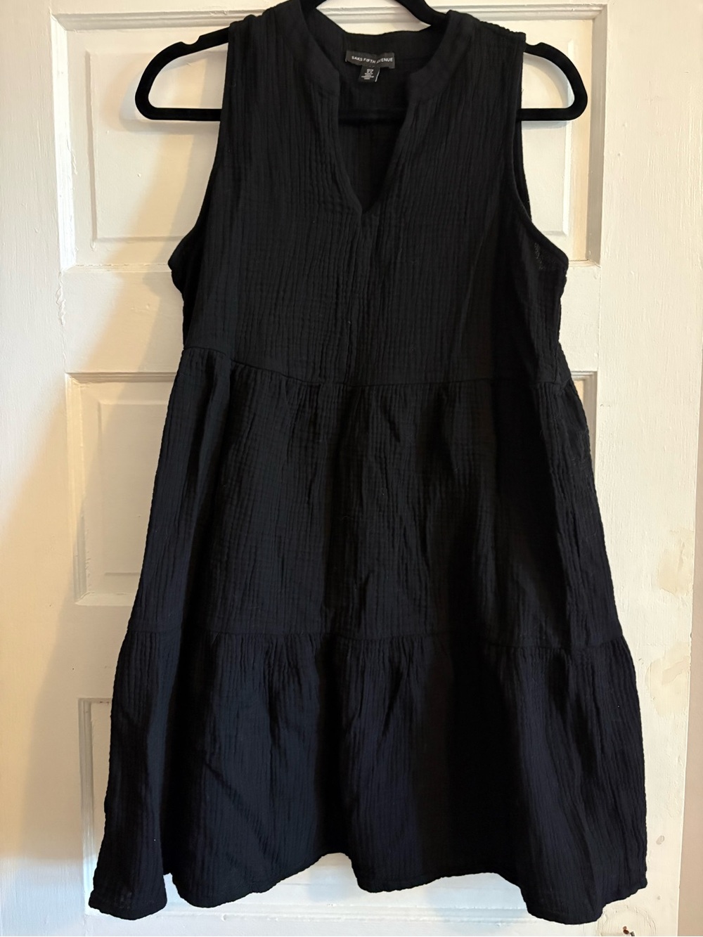 Saks Fifth Avenue Black Sleeveless Tiered Mini Dress M